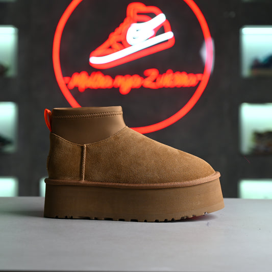 UGG Mini Dipper Chestnuts Boots