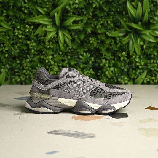 New Balance 9060'