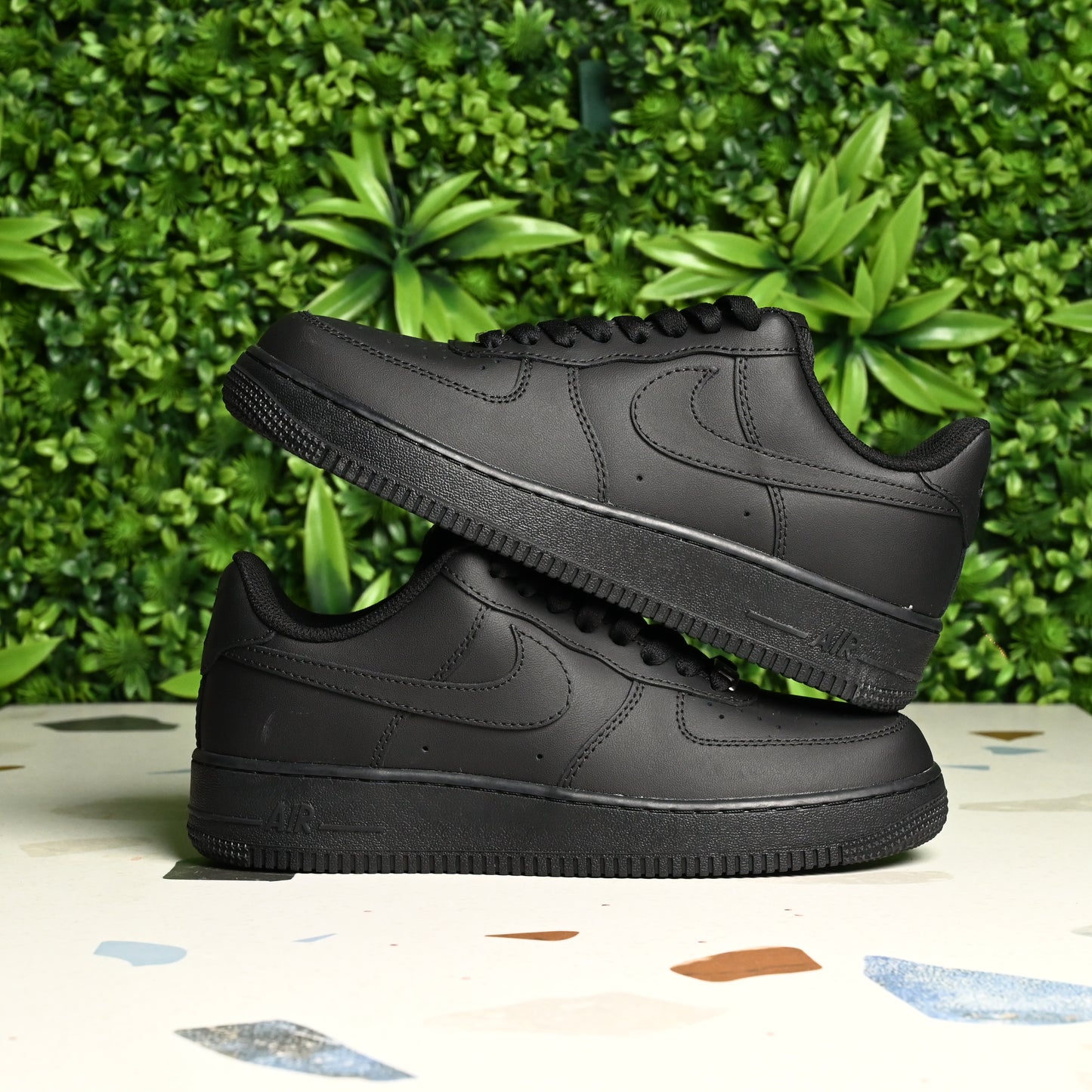 Nike Air Force 1 Black