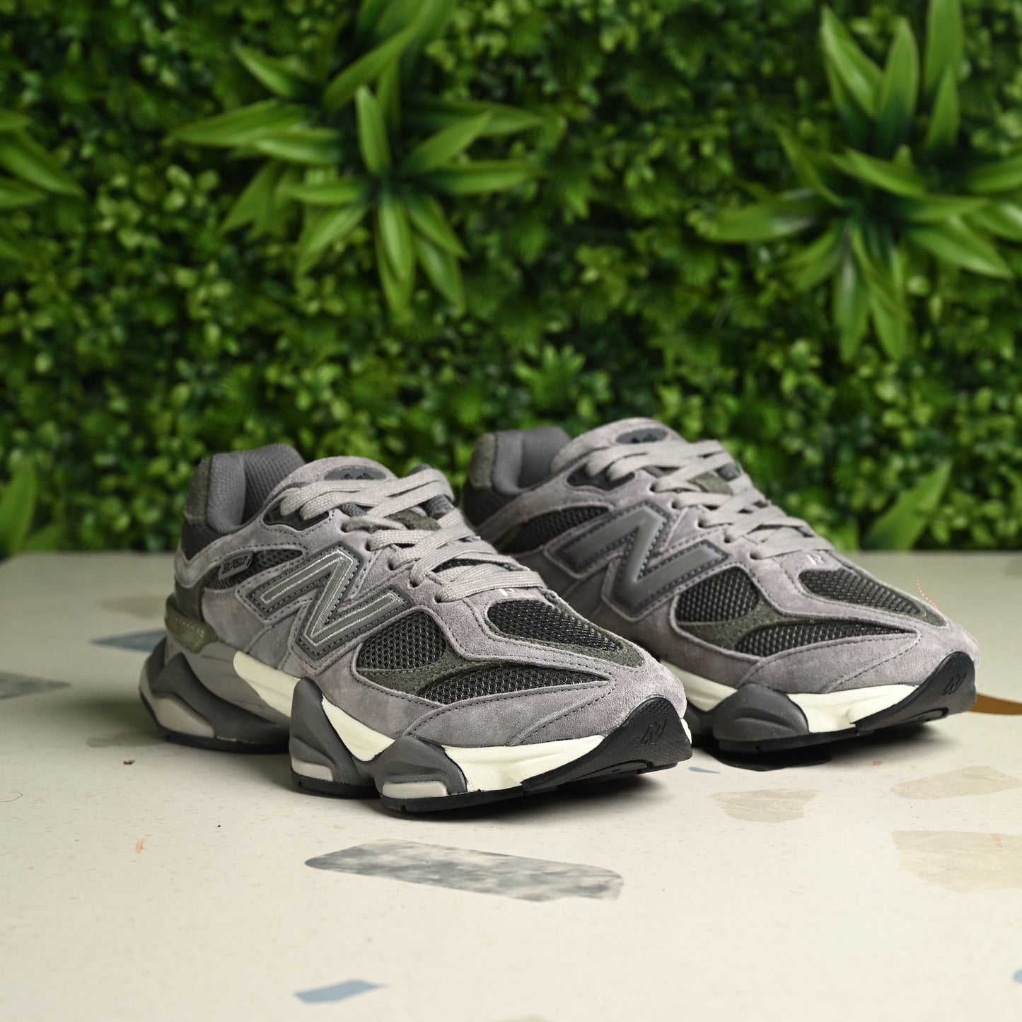 New Balance 9060'
