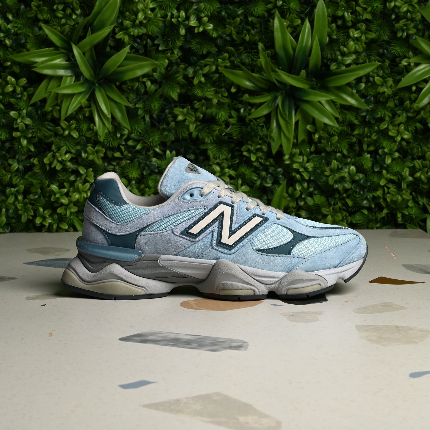 New Balance 9060'