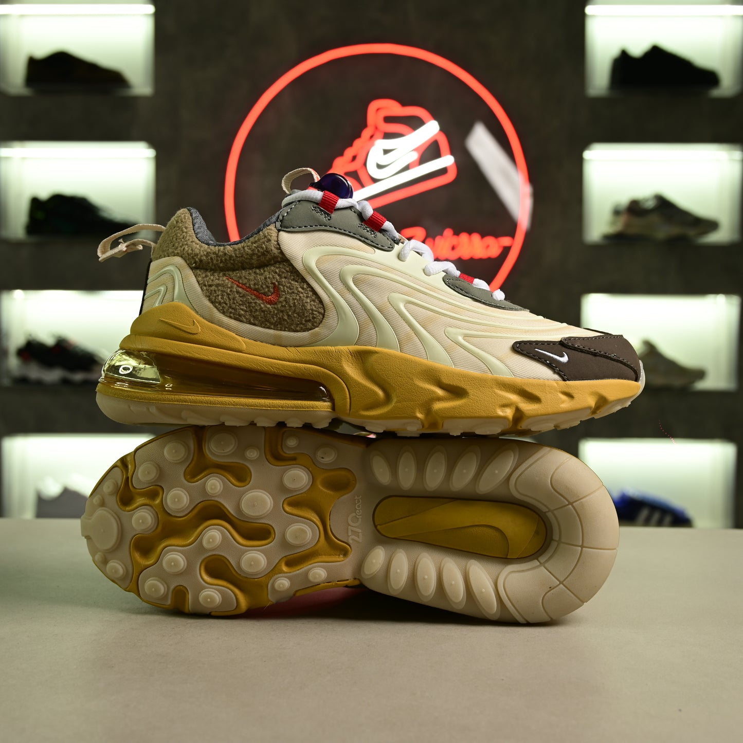 Nike Air Max 270 Reaxt Travis Scott Cactus Trails