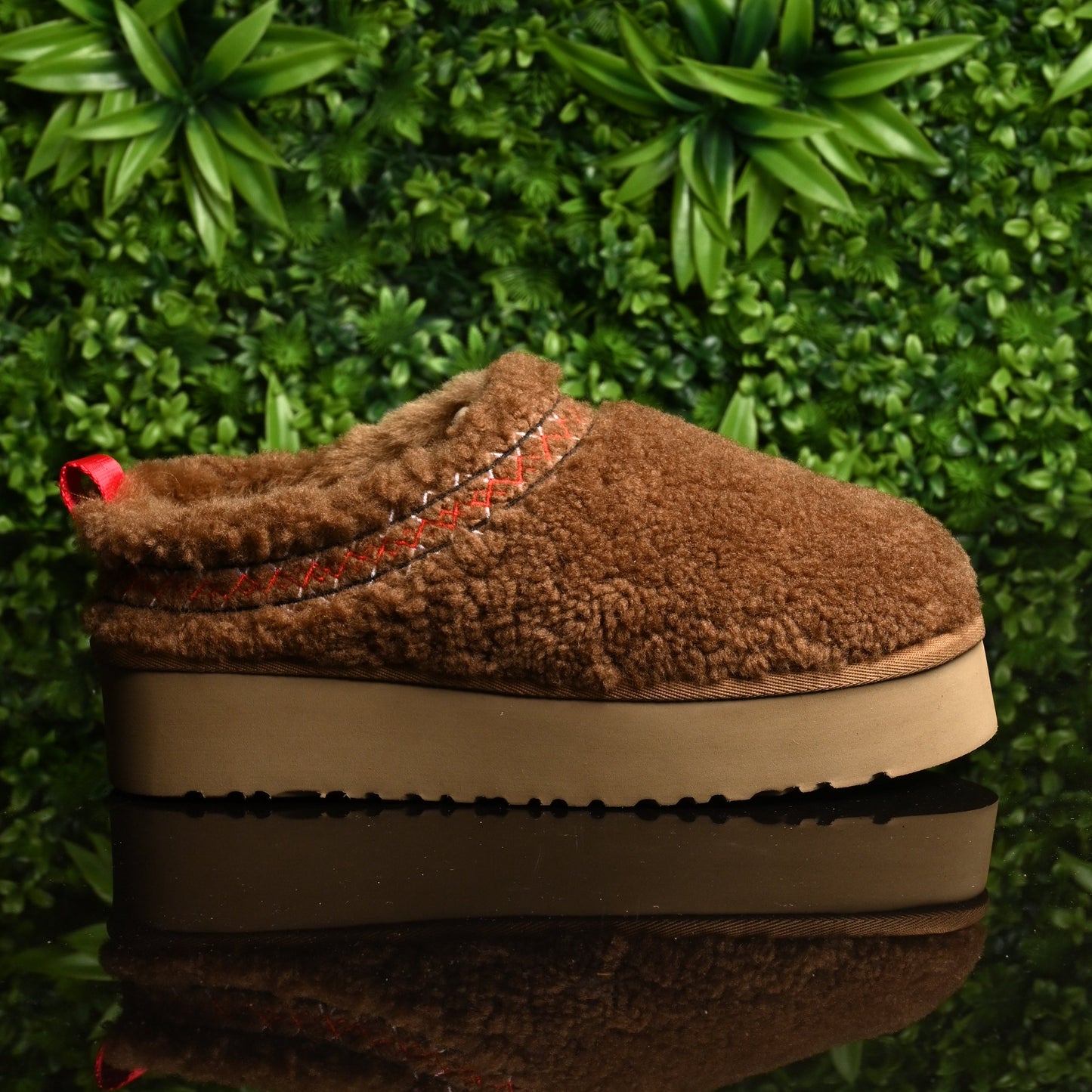 UGG Platform Slipper Chestnut