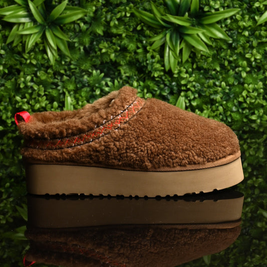 UGG Platform Slipper Chestnut