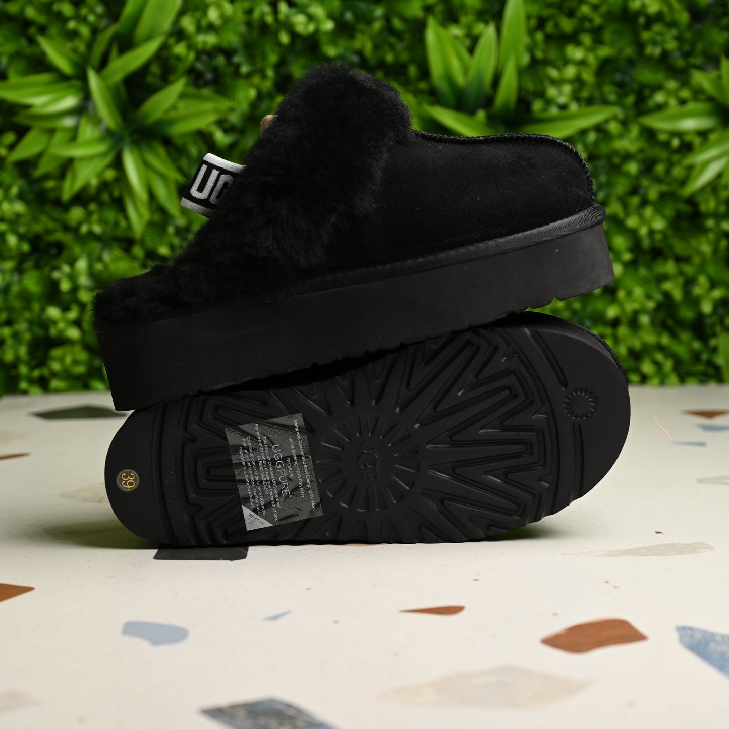 UGG Fluffy Slides