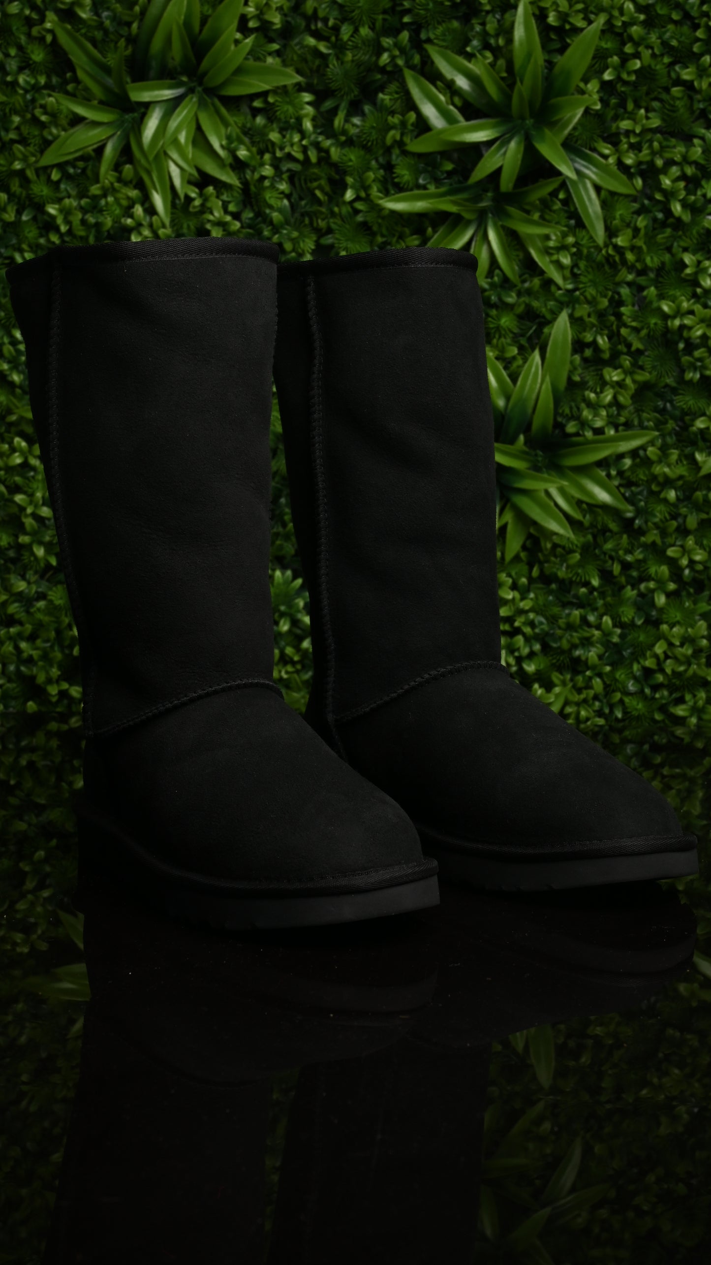 UGG Classic Black Tall