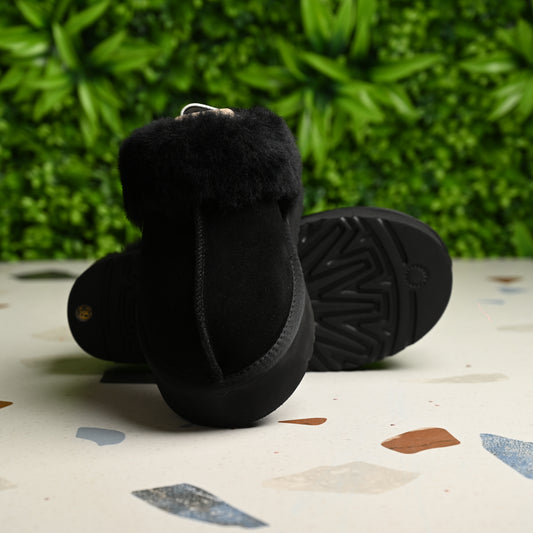 UGG Fluffy Slides