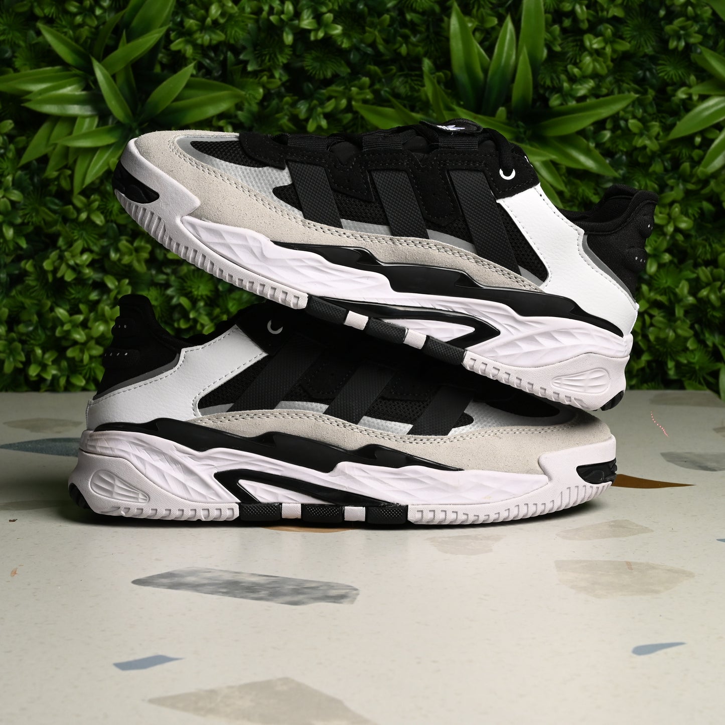 Adidas Niteball