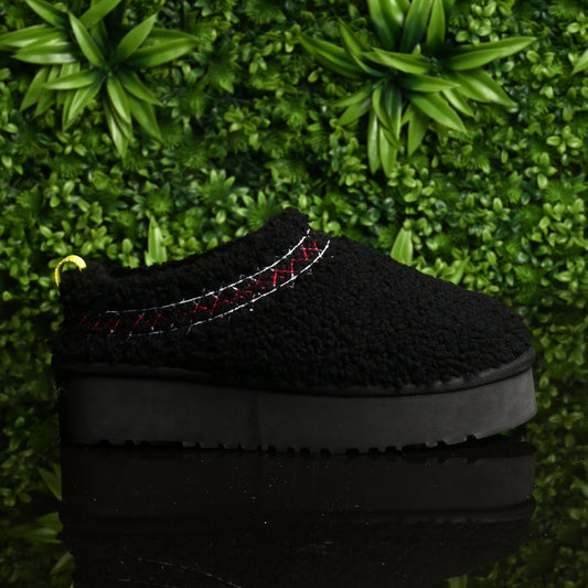 UGG Platform Black Slipper
