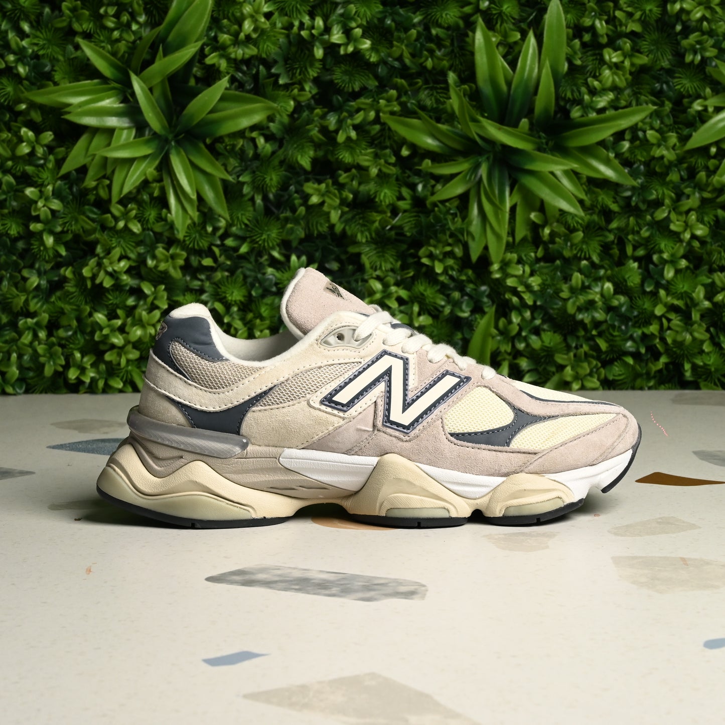 New Balance 9060'