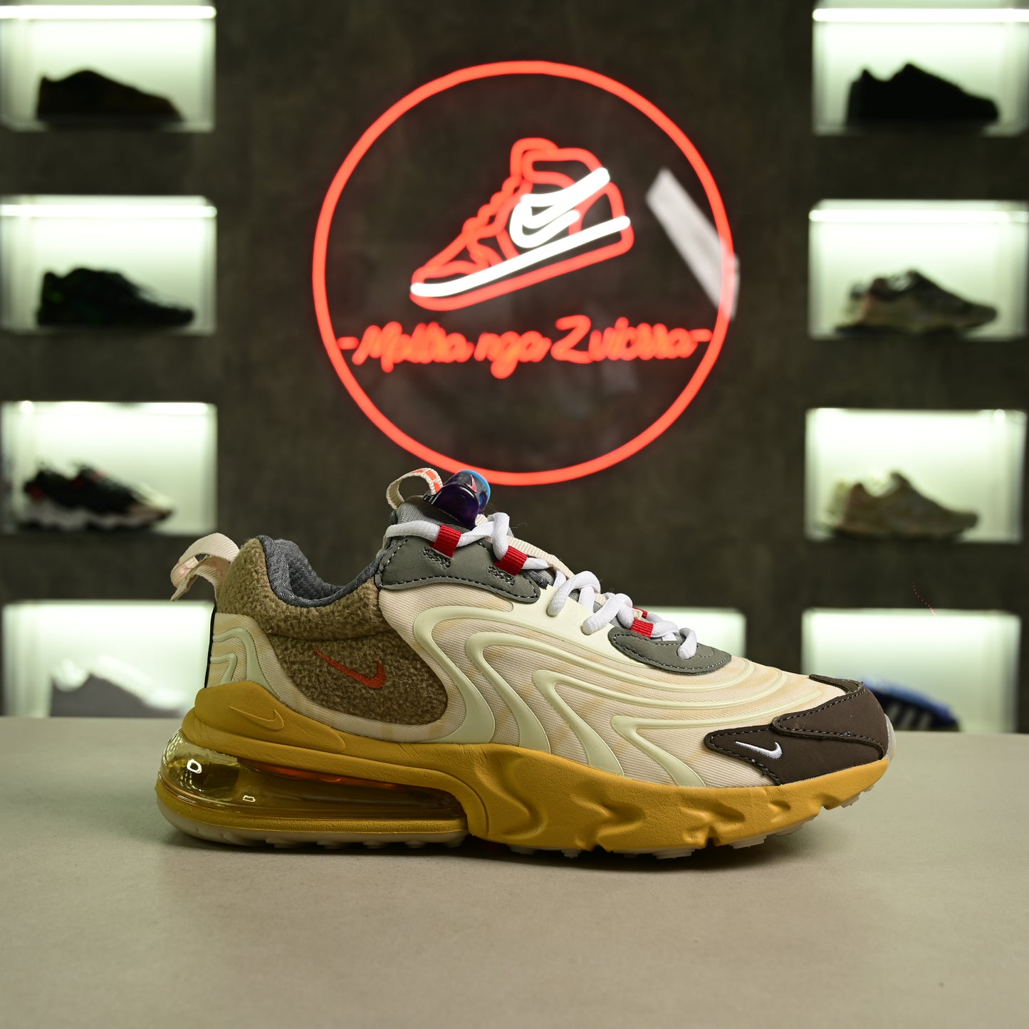 Nike Air Max 270 Reaxt Travis Scott Cactus Trails