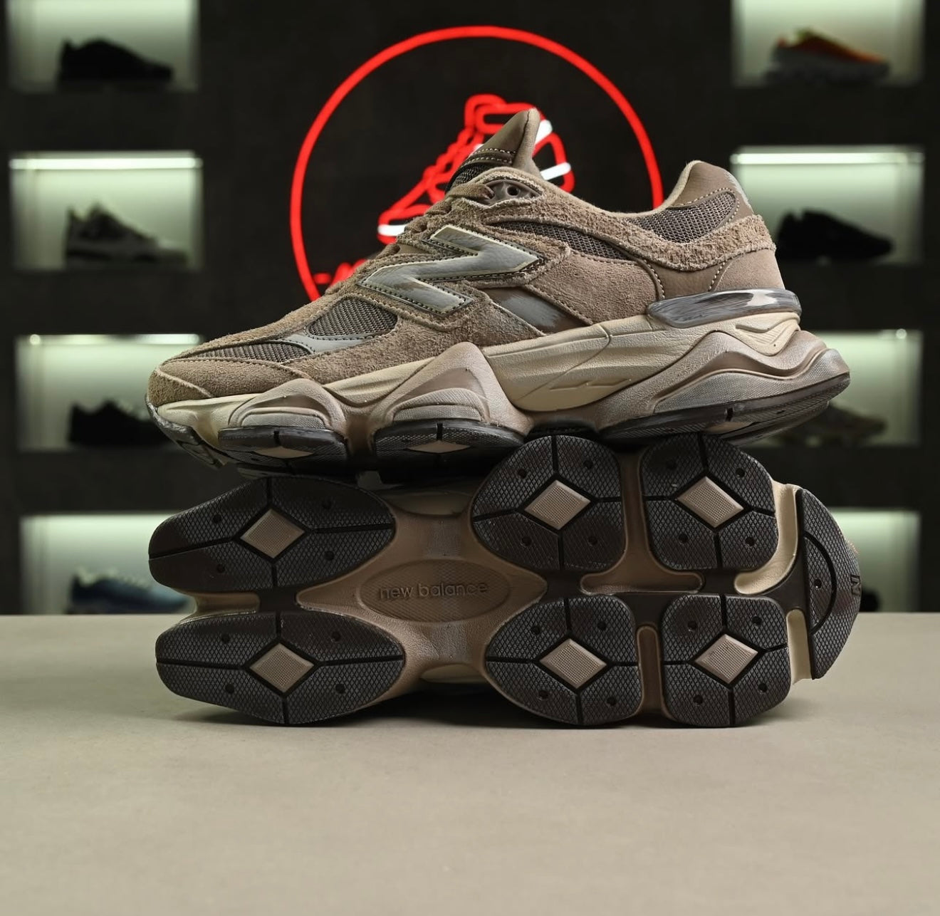 New Balance 9060 Mushroom