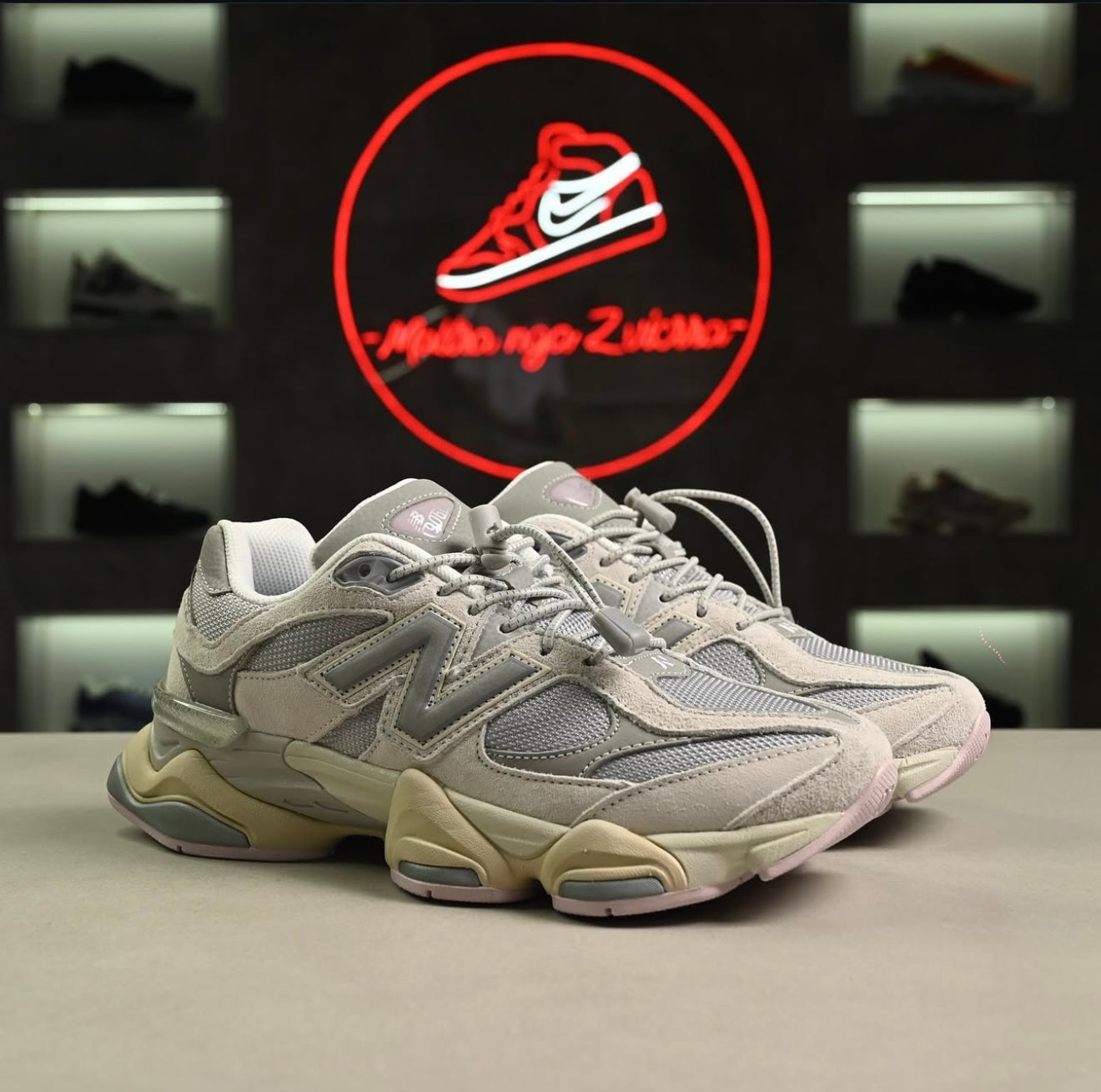 New Balance 9060 Grey Lilak