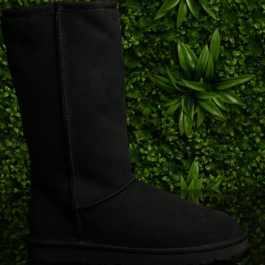 UGG Classic Black Tall