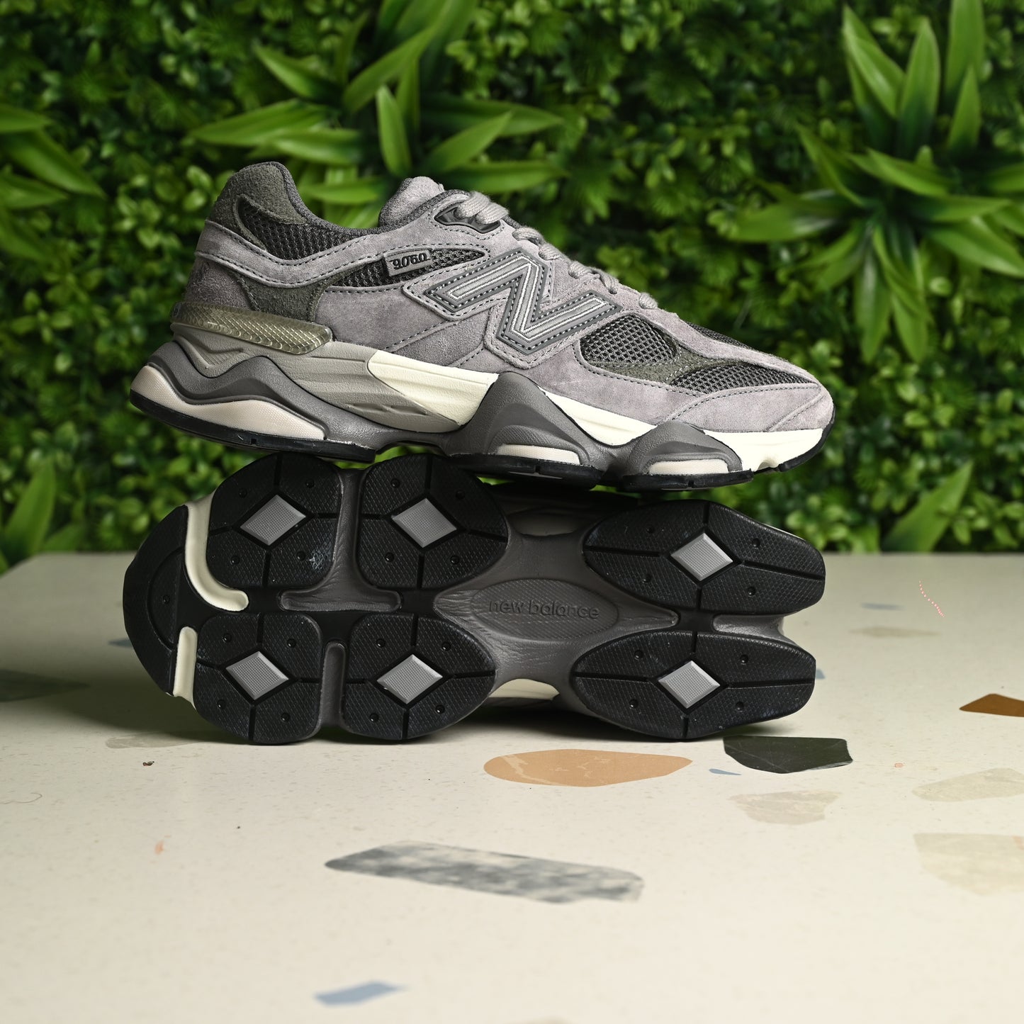 New Balance 9060'