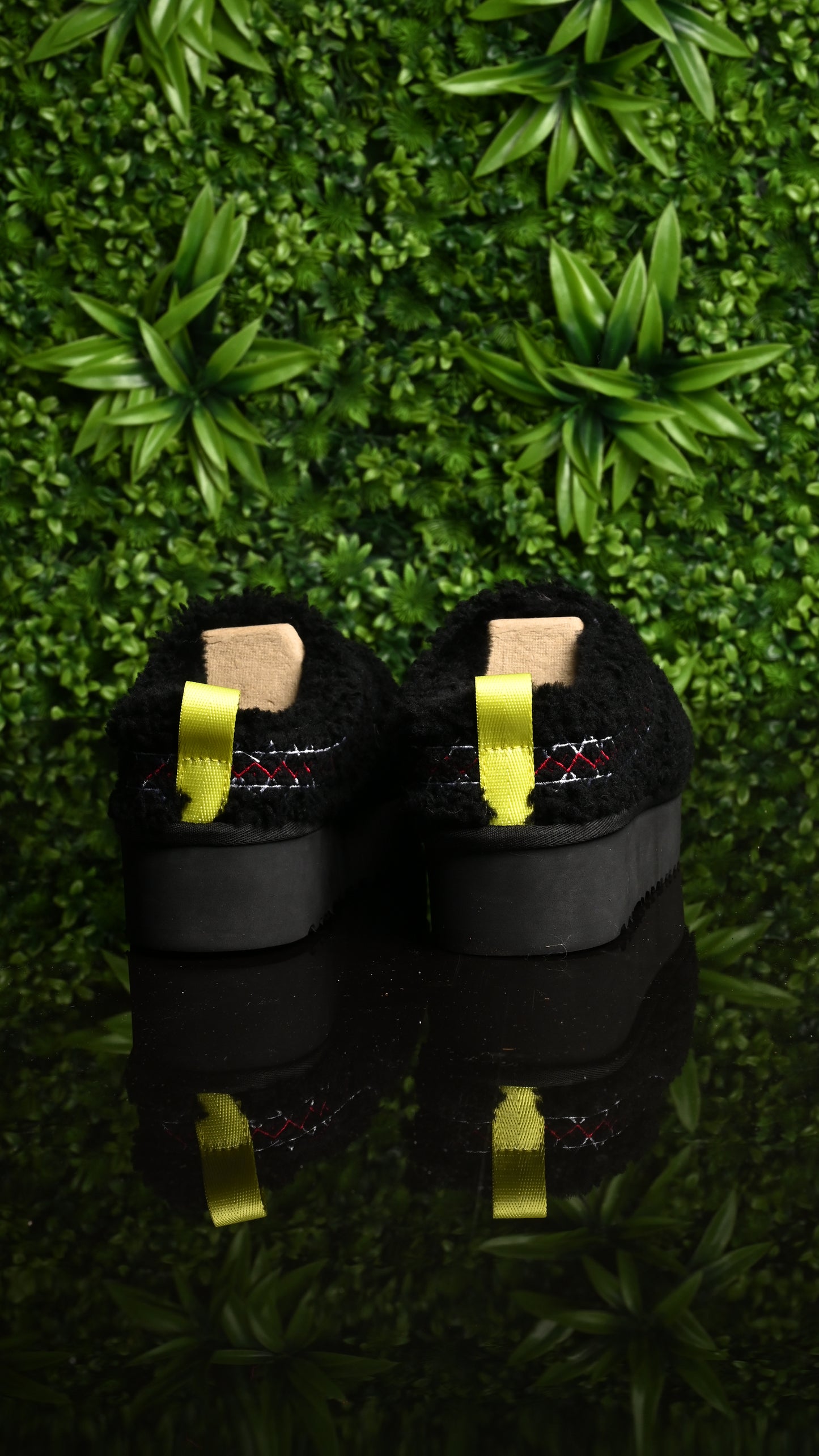 UGG Platform Black Slipper