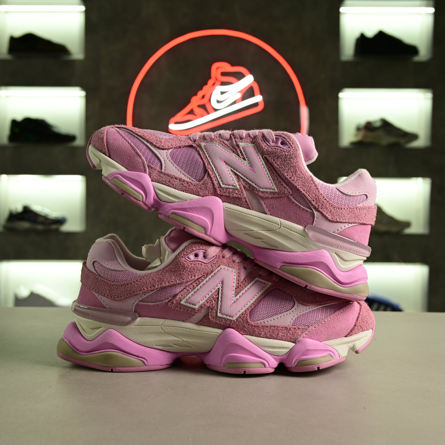 New Balance 9060 Overdyse Pink