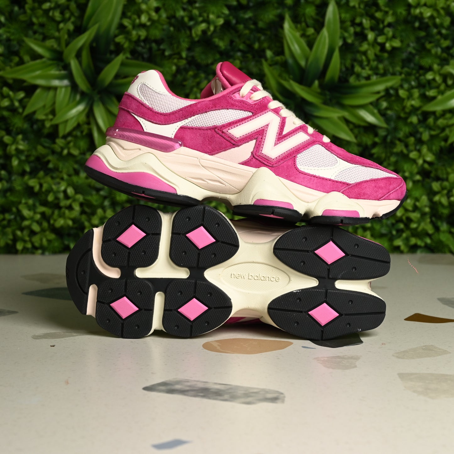 New Balance 9060